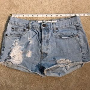 Brandy Melville light wash denim shorts